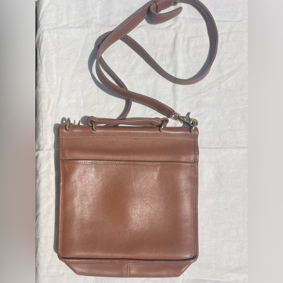 Vintage Coach Messenger Bag • TN-4136 - Picture 5 of 9